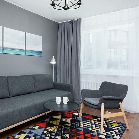 First Central Apartments By Noclegi Renters وارسو المظهر الخارجي الصورة