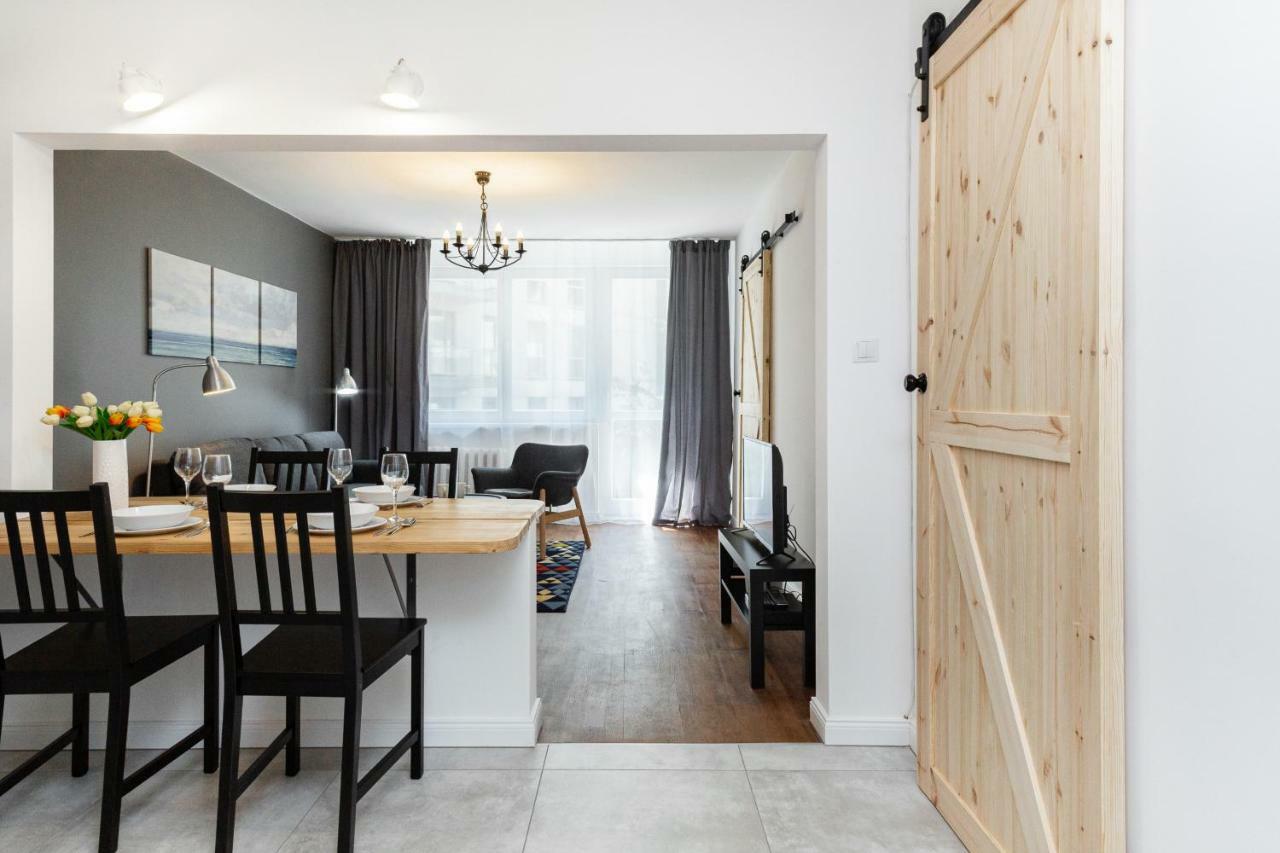 First Central Apartments By Noclegi Renters وارسو المظهر الخارجي الصورة