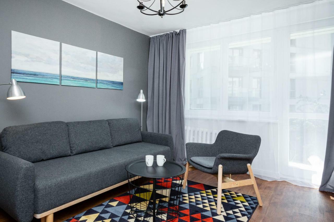 First Central Apartments By Noclegi Renters وارسو المظهر الخارجي الصورة